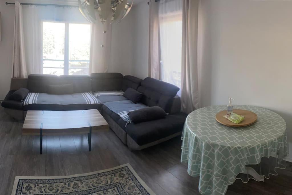 אטיס - מונס Appartement Aeroport Orly מראה חיצוני תמונה