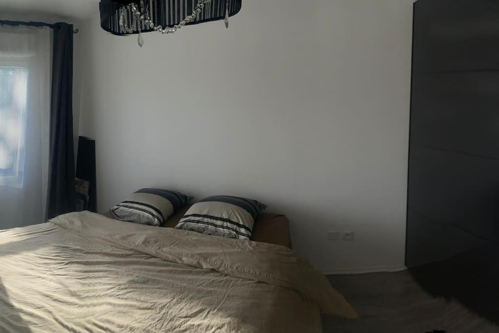 אטיס - מונס Appartement Aeroport Orly מראה חיצוני תמונה